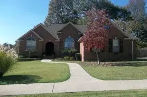 210 Brooke Dr, Harrison, AR 72601 photo 1