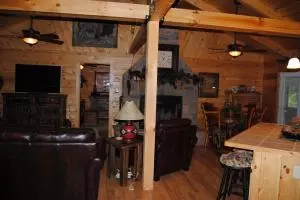 75 Church St, Gilbert, AR 72636 photo 4