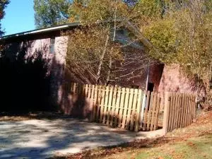 624 Troy St, Harrison, AR 72601 photo 2