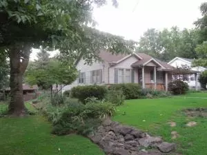 701 N Cherry St, Harrison, AR 72601 photo 2