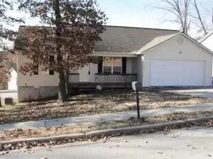1012 Lilly St, Harrison, AR 72601 photo 2