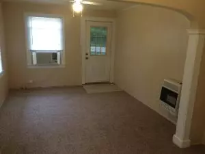 312 N Maple St, Harrison, AR 72601 photo 3