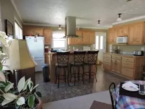 402 Natchez Trce, Harrison, AR 72601 photo 2
