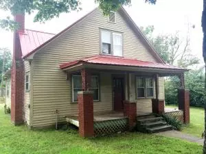 711 S Maple, Harrison, AR 72601 photo 1