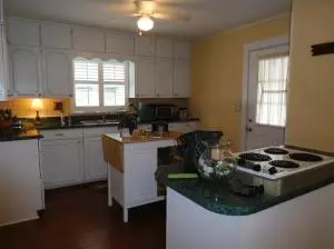 525 N Cherry St, Harrison, AR 72601 photo 4
