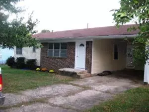 81 W Carr St, Harrison, AR 72601 photo 2