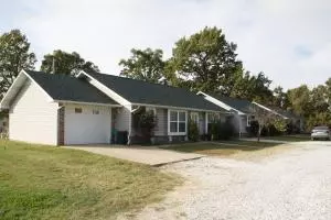 1818 Triple Ln, Harrison, AR 72601 photo 1
