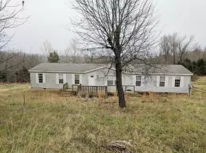 571 Caverns Dr, Harrison, AR 72601 photo 1