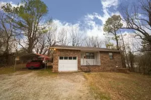 625 E Sherman Ave, Harrison, AR 72601 photo 1