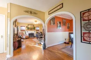 103 E South St, Harrison, AR 72601 photo 5