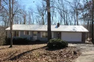61 Pheasant Run Ct, Mountain Home, AR 72653 photo 1