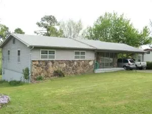 207 Valley View Ave, Harrison, AR 72601 photo 1
