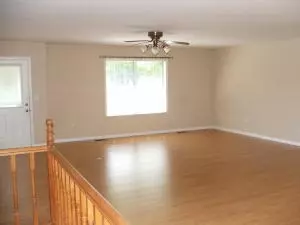 302 Tamarind, Harrison, AR 72601 photo 5