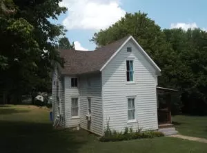 815 W Central Ave, Harrison, AR 72601 photo 2