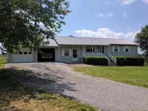 417 Bunker Rd, Harrison, AR 72601 photo 1