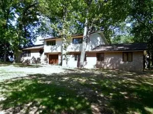 1204 Circle Dr, Harrison, AR 72601 photo 1