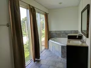 582 Tennyson Loop, Harrison, AR 72601 photo 6