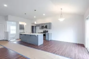 718 Westport, Harrison, AR 72601 photo 3