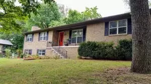 214 Roberta, Harrison, AR 72601 photo 2
