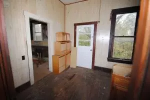 403 N Willow St, Harrison, AR 72601 photo 8