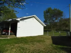 108 E Hwy 74, Marshall, AR 72650 photo 5