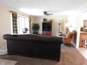 802 W Holt St, Harrison, AR 72601 photo 3