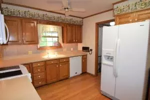121 Southgate Dr, Harrison, AR 72601 photo 8