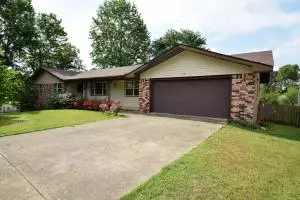 121 Southgate Dr, Harrison, AR 72601 photo 2