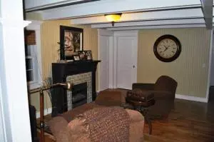 516 Thunder Ln, Marshall, AR 72650 photo 11