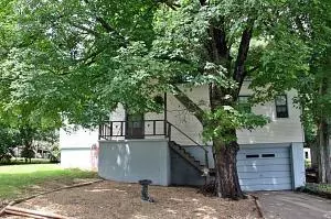 402 N Third St, Harrison, AR 72601 photo 2