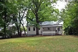 402 N Third St, Harrison, AR 72601 photo 3