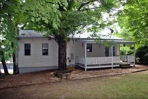 402 N Third St, Harrison, AR 72601 photo 4