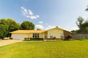 606 Hester Dr, Harrison, AR 72601 photo 1