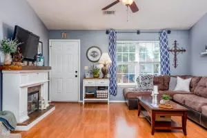 1015 Lilly St, Harrison, AR 72601 photo 3