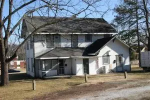 604 S Cherry, Harrison, AR 72601 photo 3