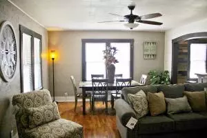 500 N Maple, Harrison, AR 72601 photo 3