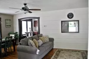 500 N Maple, Harrison, AR 72601 photo 4