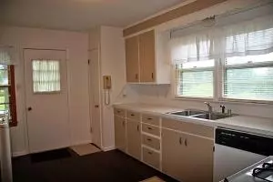 205 Coy St, Harrison, AR 72601 photo 9