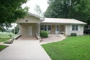205 Coy St, Harrison, AR 72601 photo 2