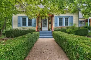 723 W College Ave, Harrison, AR 72601 photo 1