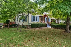 723 W College Ave, Harrison, AR 72601 photo 3