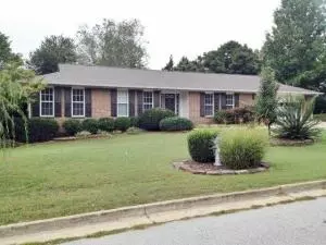 1306 Windsor Dr, Harrison, AR 72601 photo 1