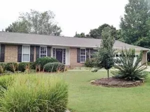 1306 Windsor Dr, Harrison, AR 72601 photo 2