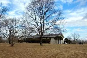 7837 N Hunter Dr, Harrison, AR 72601 photo 1