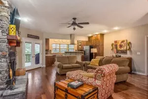 1024 N Jean Ln, Harrison, AR 72601 photo 4