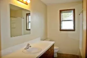1916 Mcelroy Dr, Harrison, AR 72601 photo 5