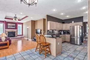  1611 Windsor, Harrison, AR 72601 photo 8