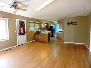1001 N Spring St, Harrison, AR 72601 photo 4