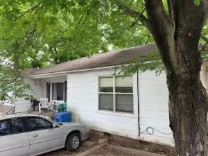 223 N Spring St, Harrison, AR 72601 photo 3