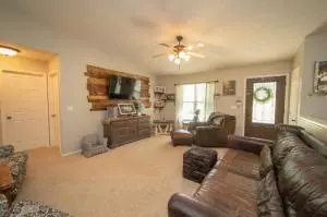 6440 Mindy Ln, Harrison, AR 72601 photo 4